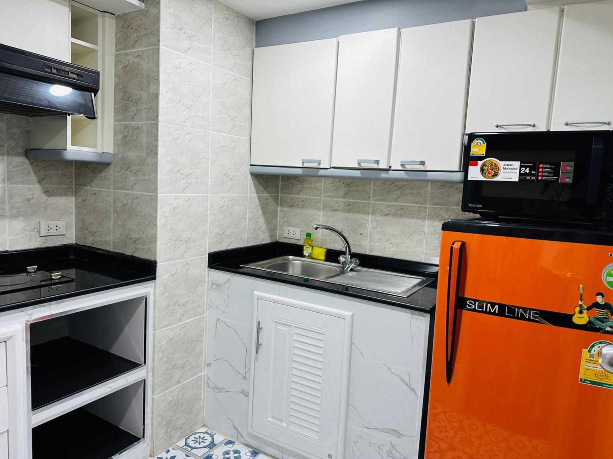 Omni Tower Sukhumvit Soi 4 Direct Apartment Bangkok Exterior photo